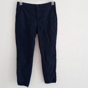 Ivanka Trump Casual Crop Pant Women's Size 6 Color Dark Blue 4 Pockets EUC.
